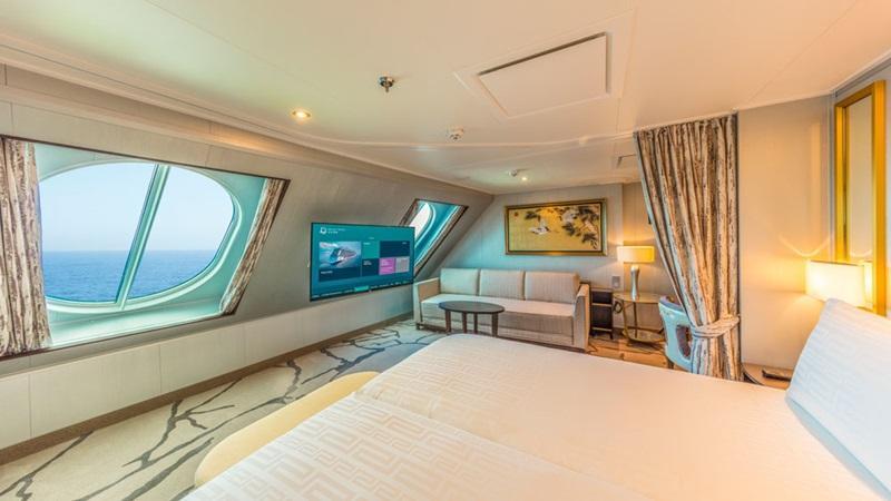 genting dream cruise cabin