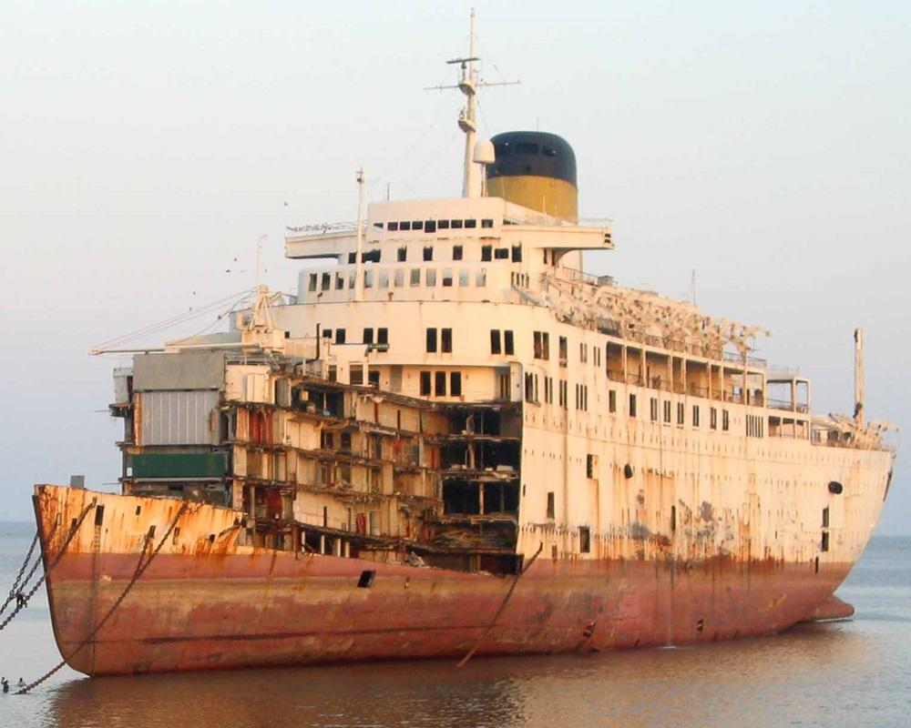 cruise ship scrapping