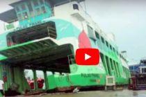 Pulau Pinang Ferry Grounded in Penang