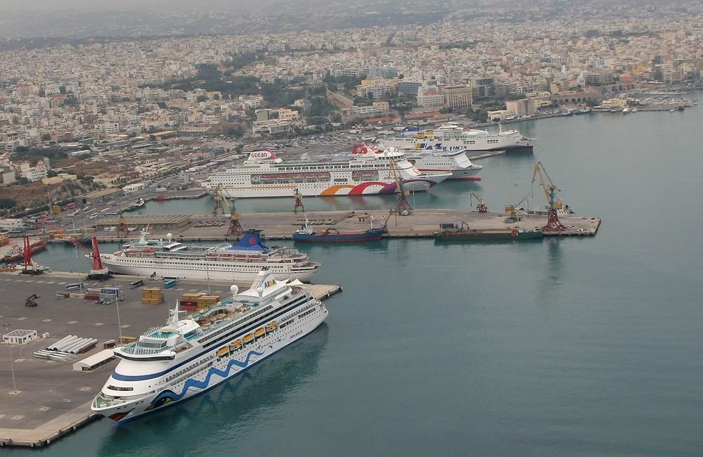 cruise ship port crete