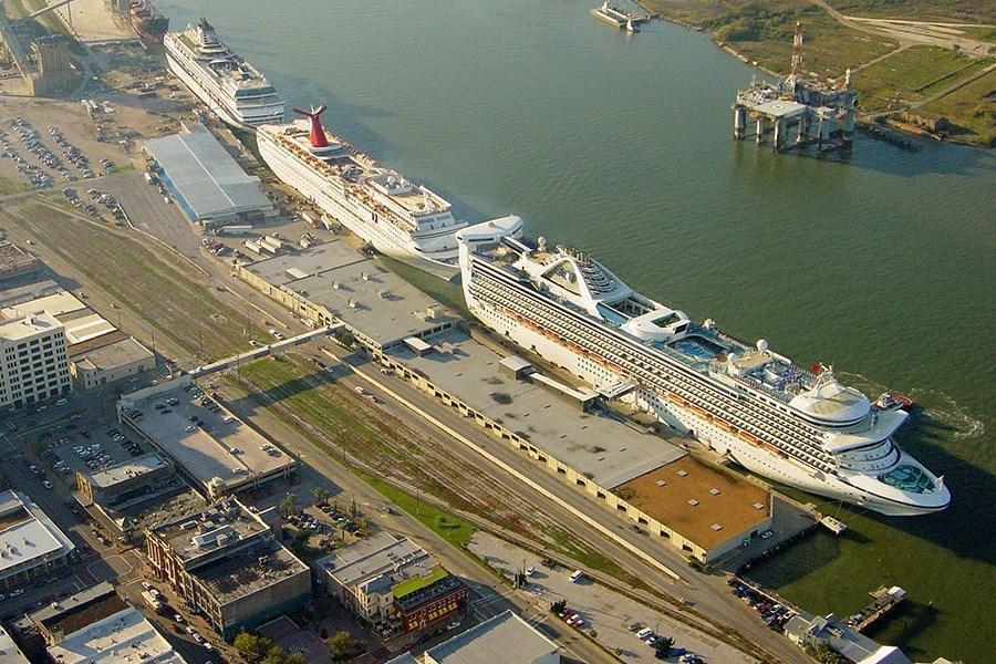 cruise ship dock galveston tx