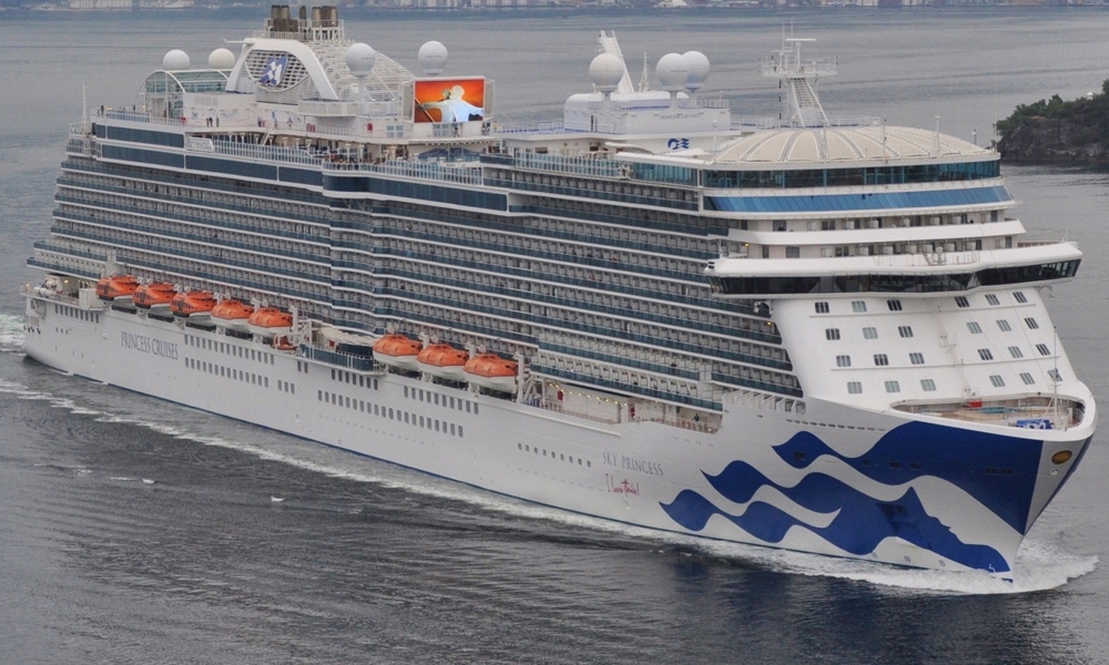 Princess Cruises’ ship Sky Princess arrives in Southampton UK ahead of