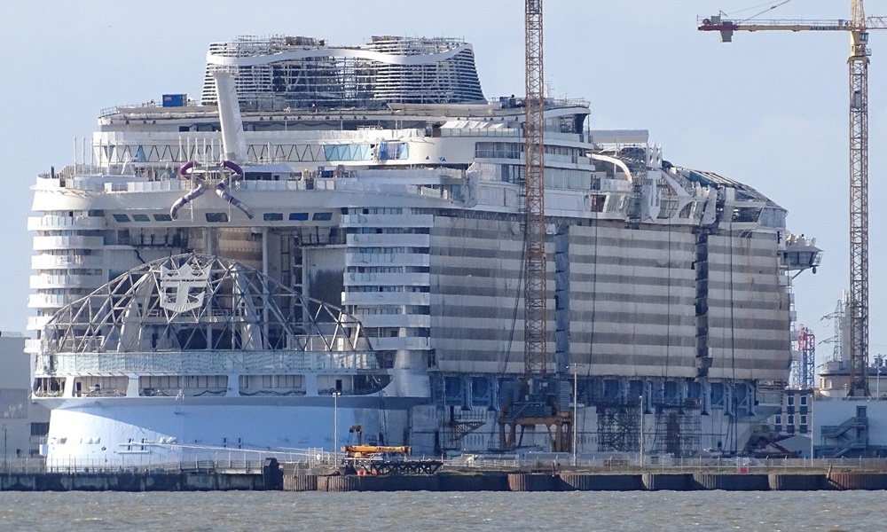 Wonder Of The Seas cruise ship construction