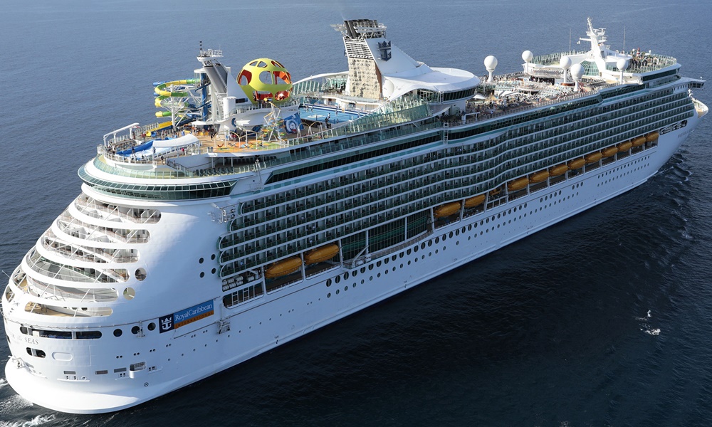 RCL Royal Caribbean Cruise Line MARINER OF THE SEAS Cruise Ship Model