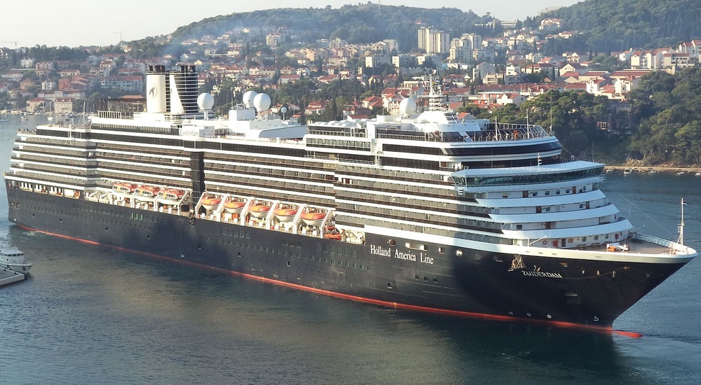 HALHolland America's first 'PoletoPole' World Cruise (2025) meets a