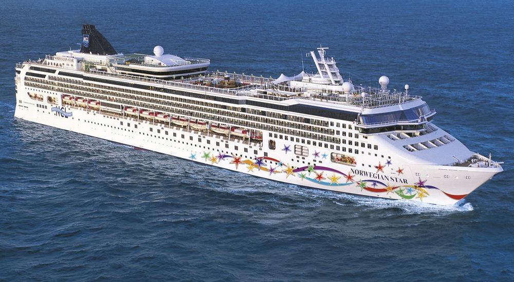 norwegian star cruise ship current position
