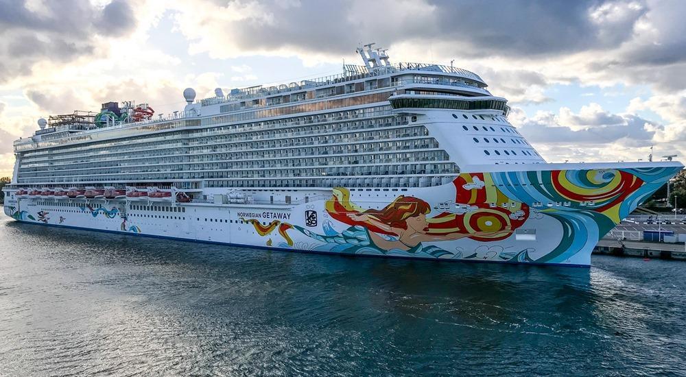 Norwegian Getaway Itinerary, Current Position, Ship Review CruiseMapper
