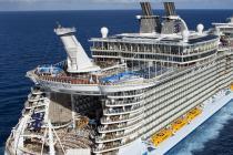 Food poisoning incident delays Royal Caribbean's ship Allure of the Seas
